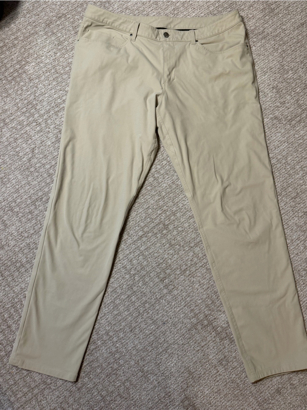 Lululemon ABC 5 Pocket Warpstreme Pants size 38, inseam 32”